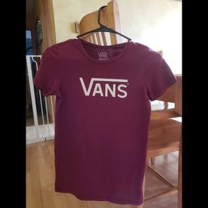 Womens Fit - Vans logo tee